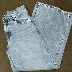Levi’s 90s Baggy Jeans